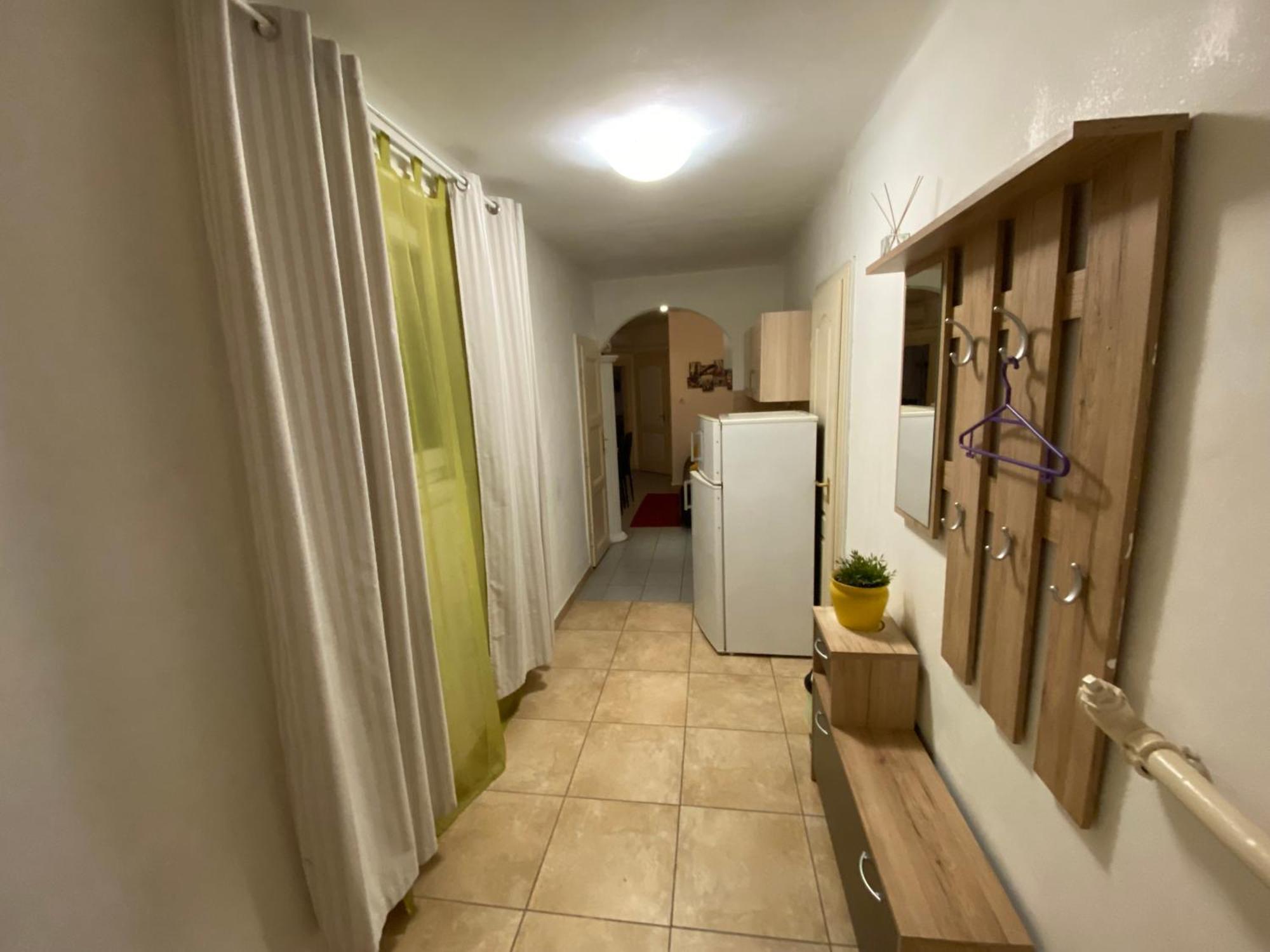 Apartment And Rooms Heart Of The City Budapeste Exterior foto