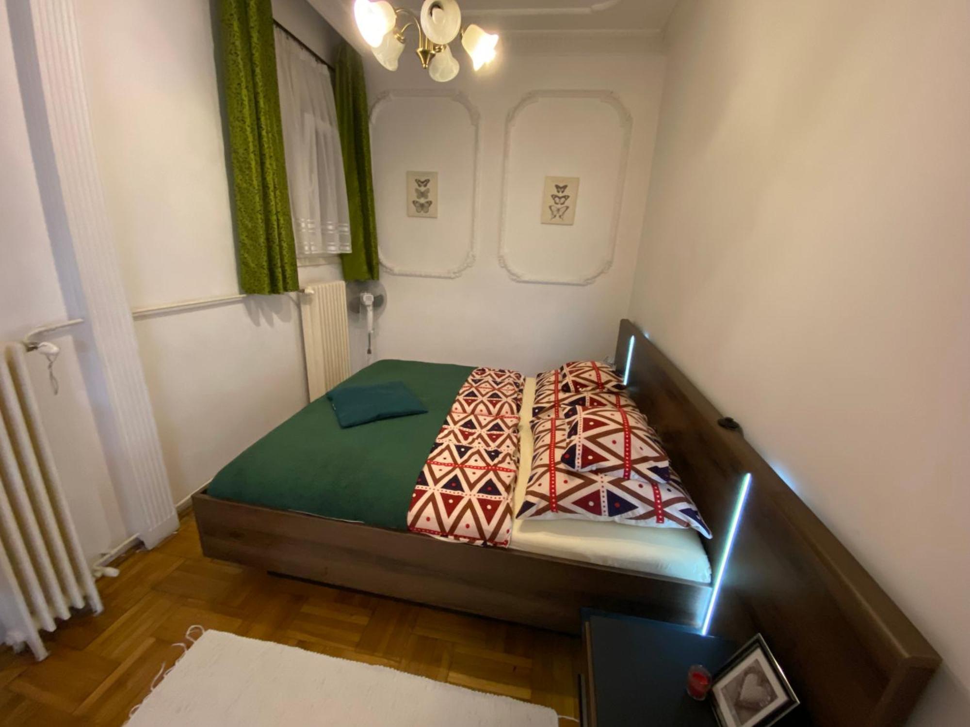 Apartment And Rooms Heart Of The City Budapeste Exterior foto
